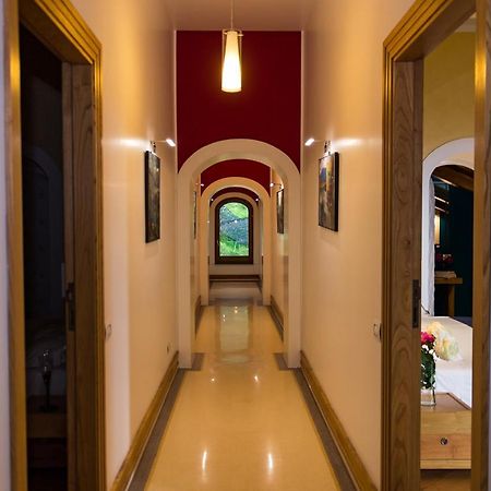 Villa Di Natale Pagani Exteriör bild