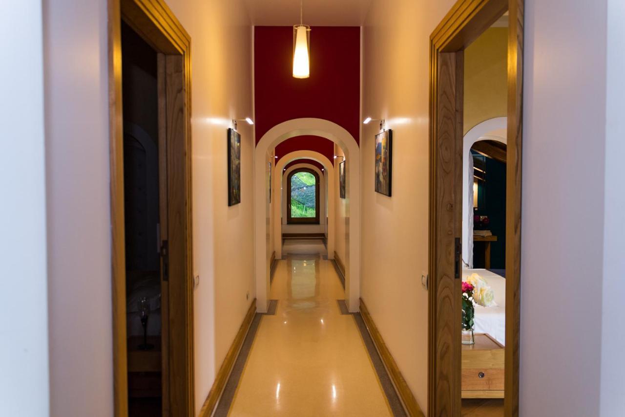Villa Di Natale Pagani Exteriör bild