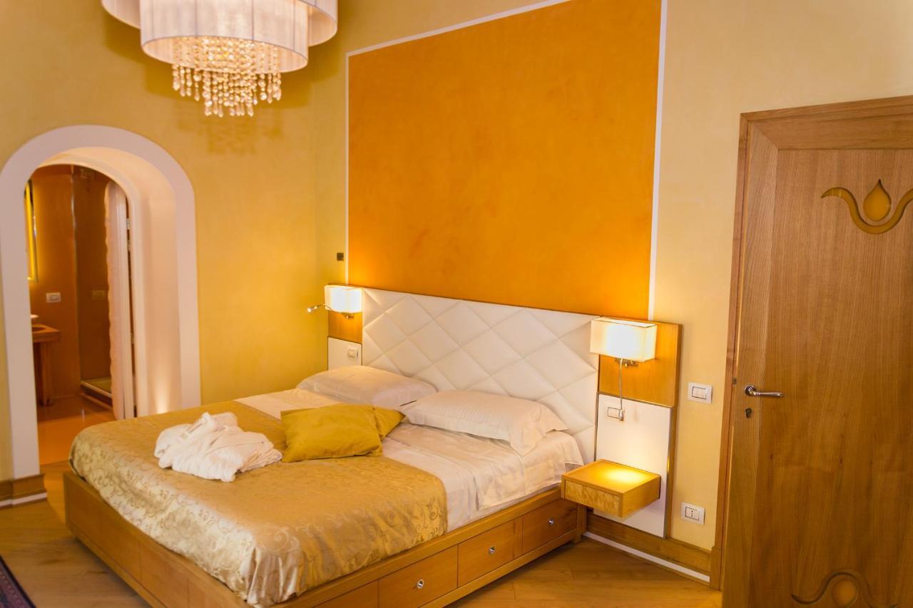 Villa Di Natale Pagani Exteriör bild